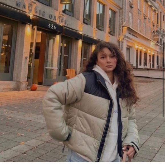 Northface Jacket - Picture 10 of 11